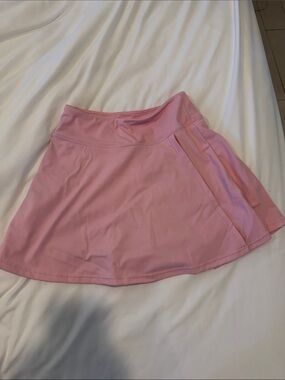 High-Waist Pink Athletic Skirt with Flare